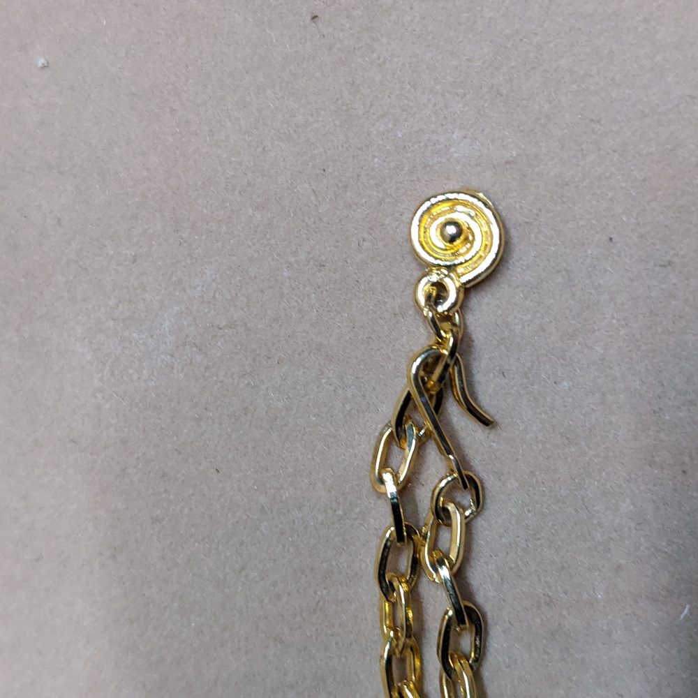 Filigree-style Statement Necklace, Gold-tone On Large Link Chain - Picture 4 of 4